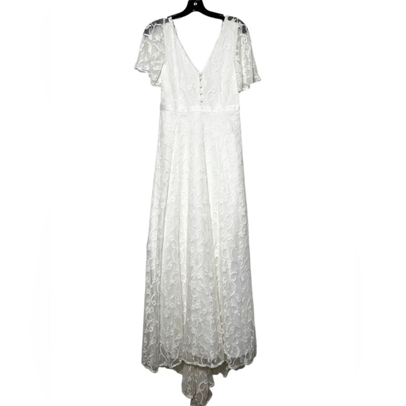 YAS ASOS Anastasia Train Bridal Wedding Gown Dress Lace Short Sleeve Size Medium - Picture 1 of 5